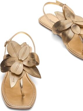 Stuart Weitzman Paradise Sandals Gold Leather Size 7